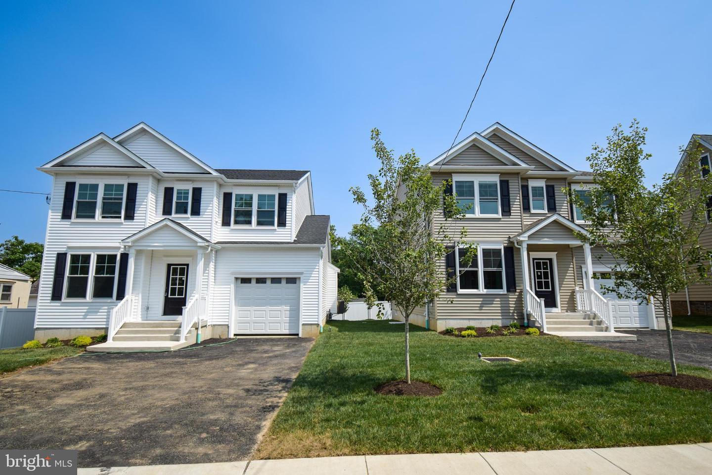 Property Photo: 906 Pleasant PA 19038
