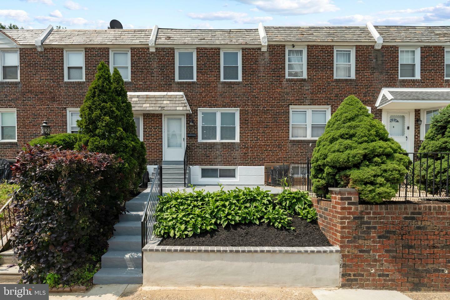 4506 Hale Street  Philadelphia PA 19135 photo