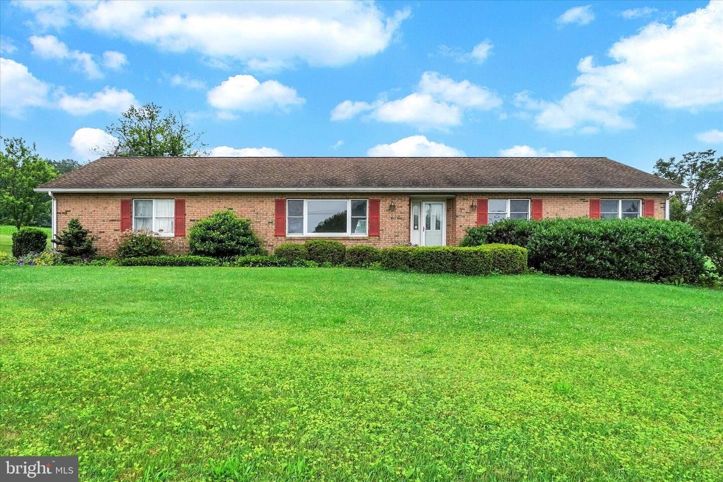 Property Photo: 4356 Cherry Street PA 17322