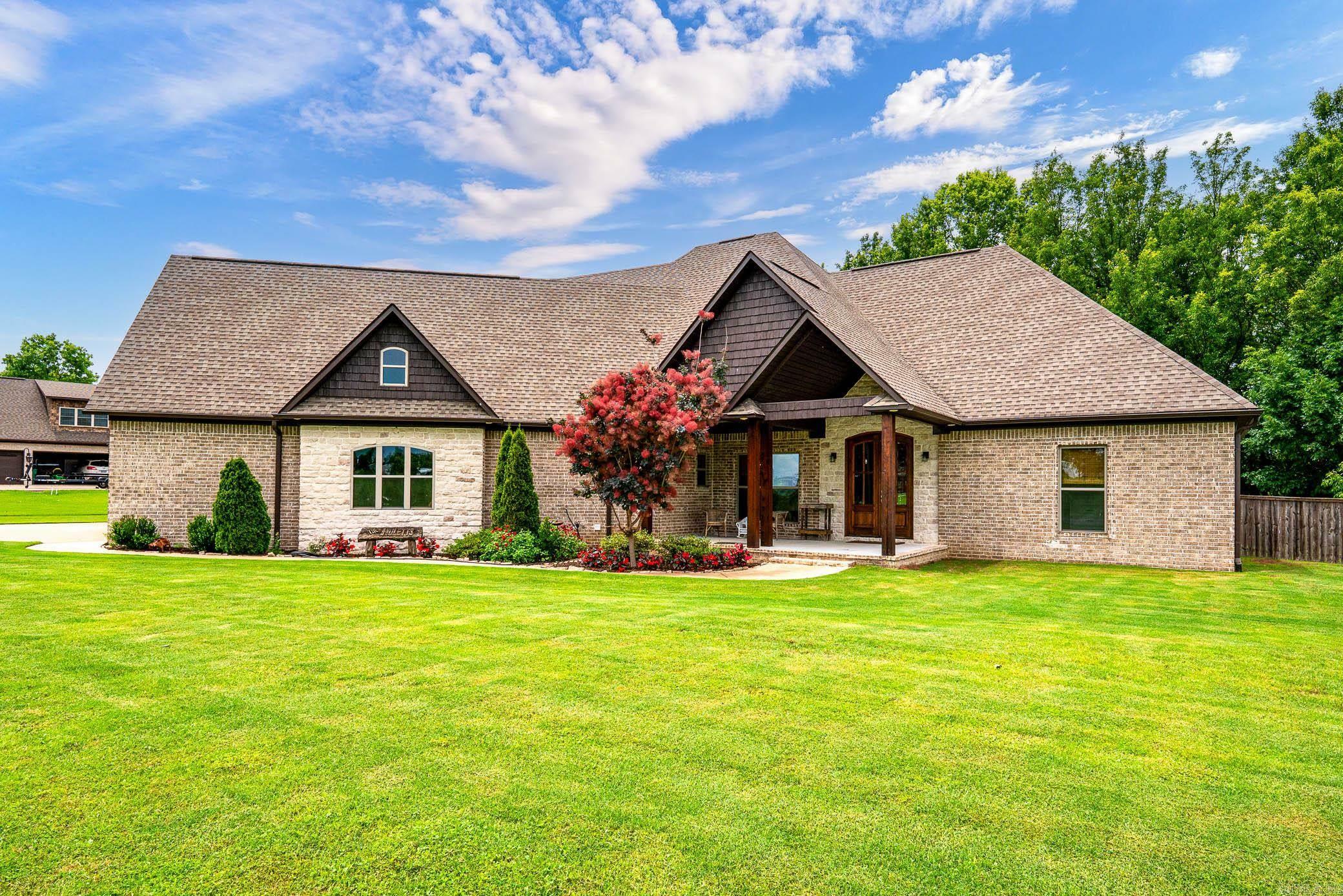Property Photo: 26 Win Meadow Lane AR 72058