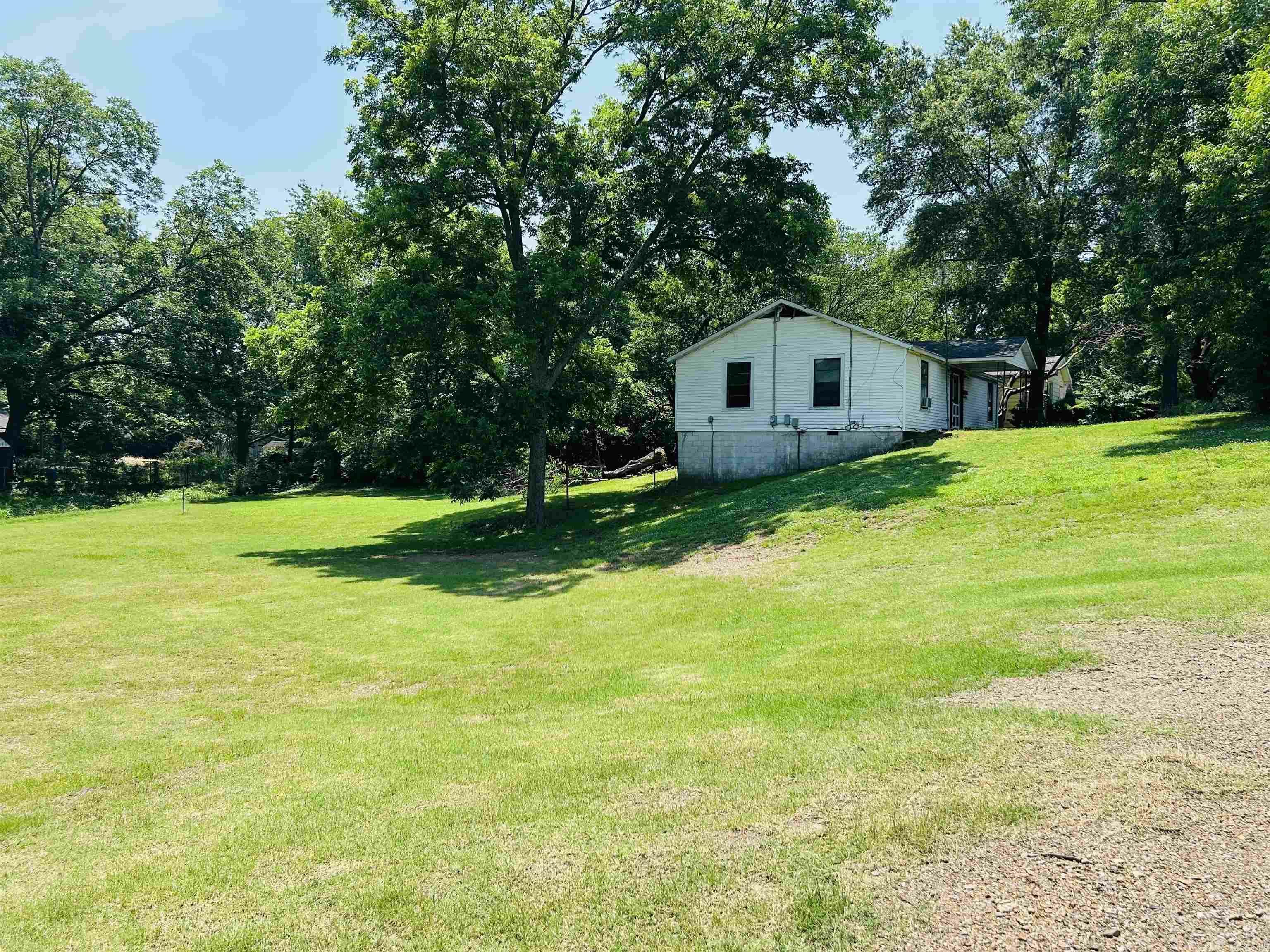 Property Photo: