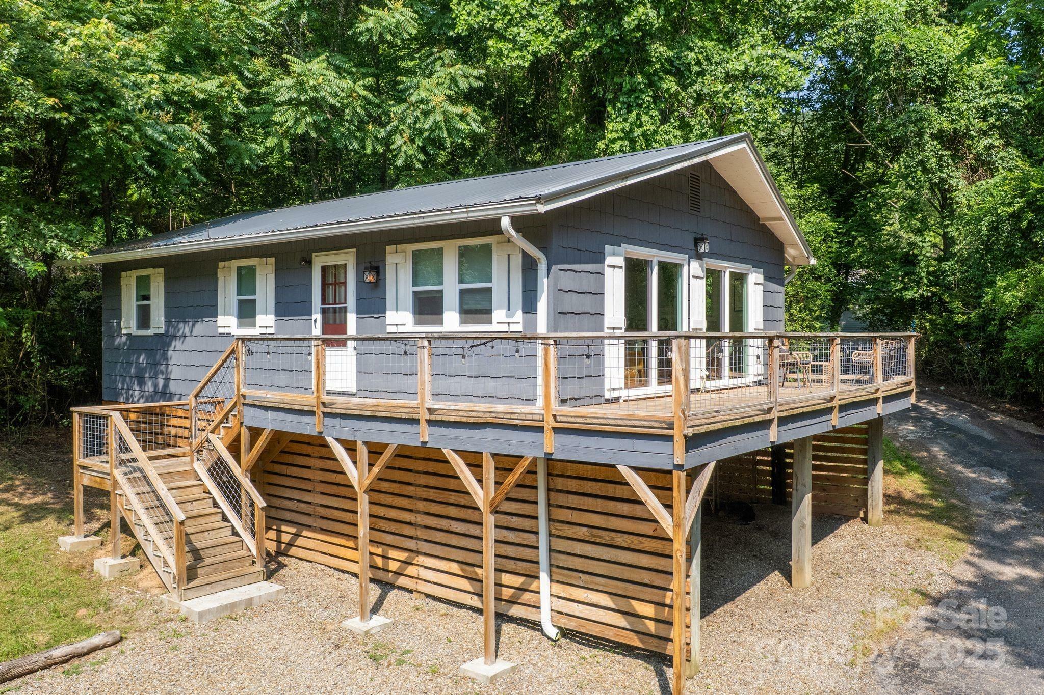 Property Photo: 529 Bailey Road NC 28806