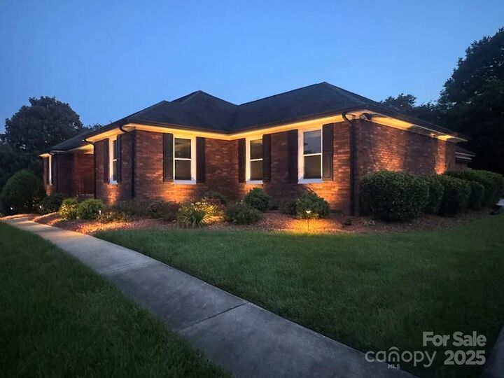 Property Photo:  6339 River Front Drive  NC 28075 