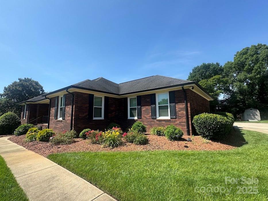 Property Photo: 6339 River Front Drive NC 28075