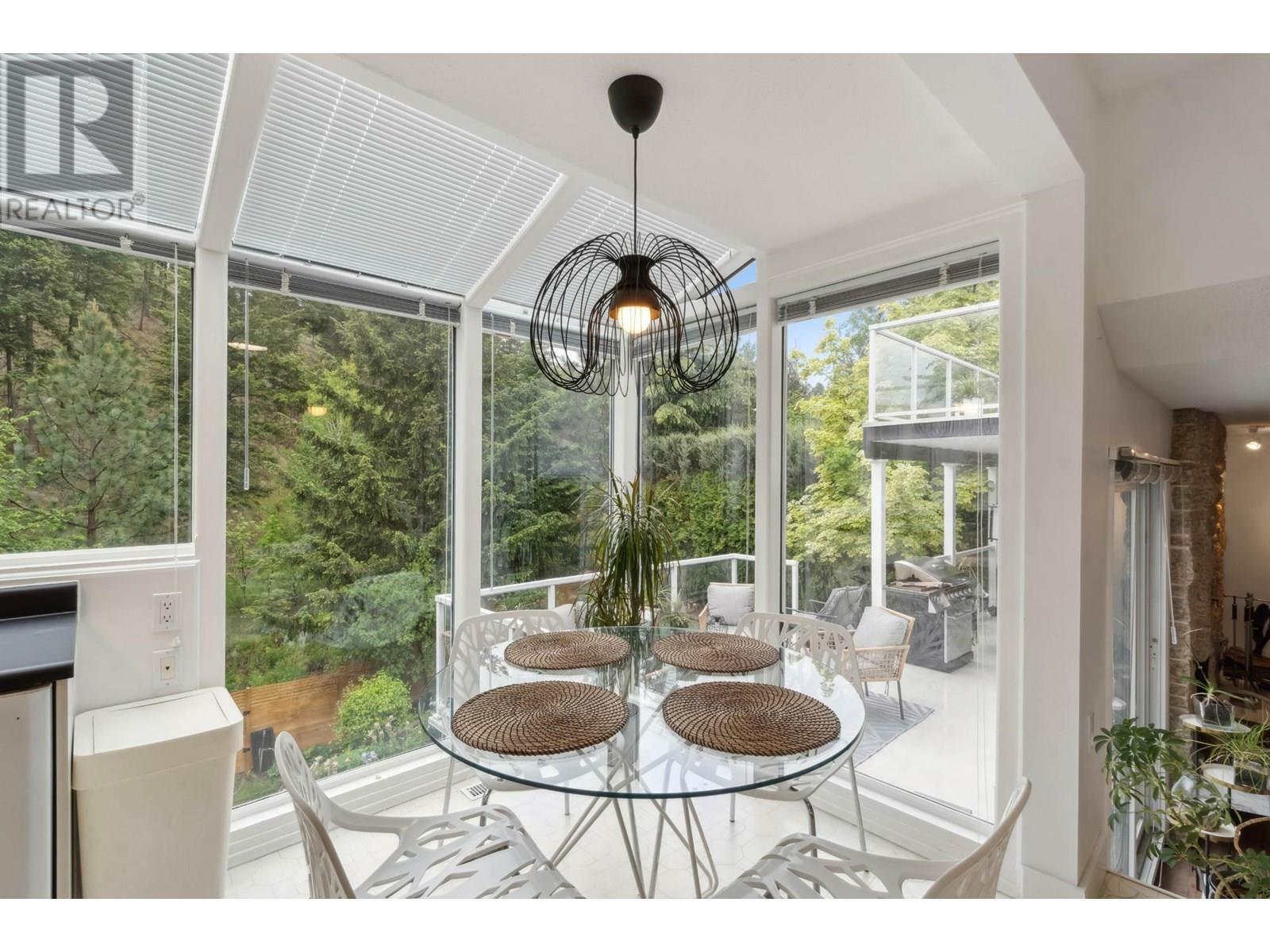 Property Photo: 125 Monmouth Drive BC V2E 1L8
