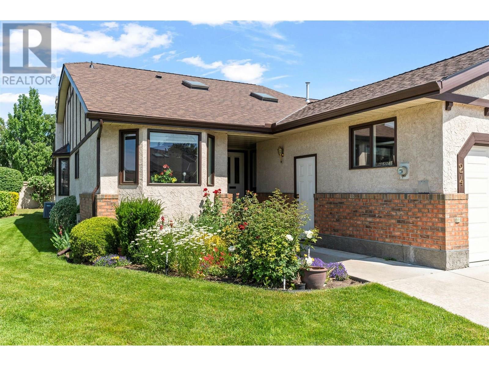 2200 Gordon Drive 24  Kelowna BC V1Y 8T7 photo
