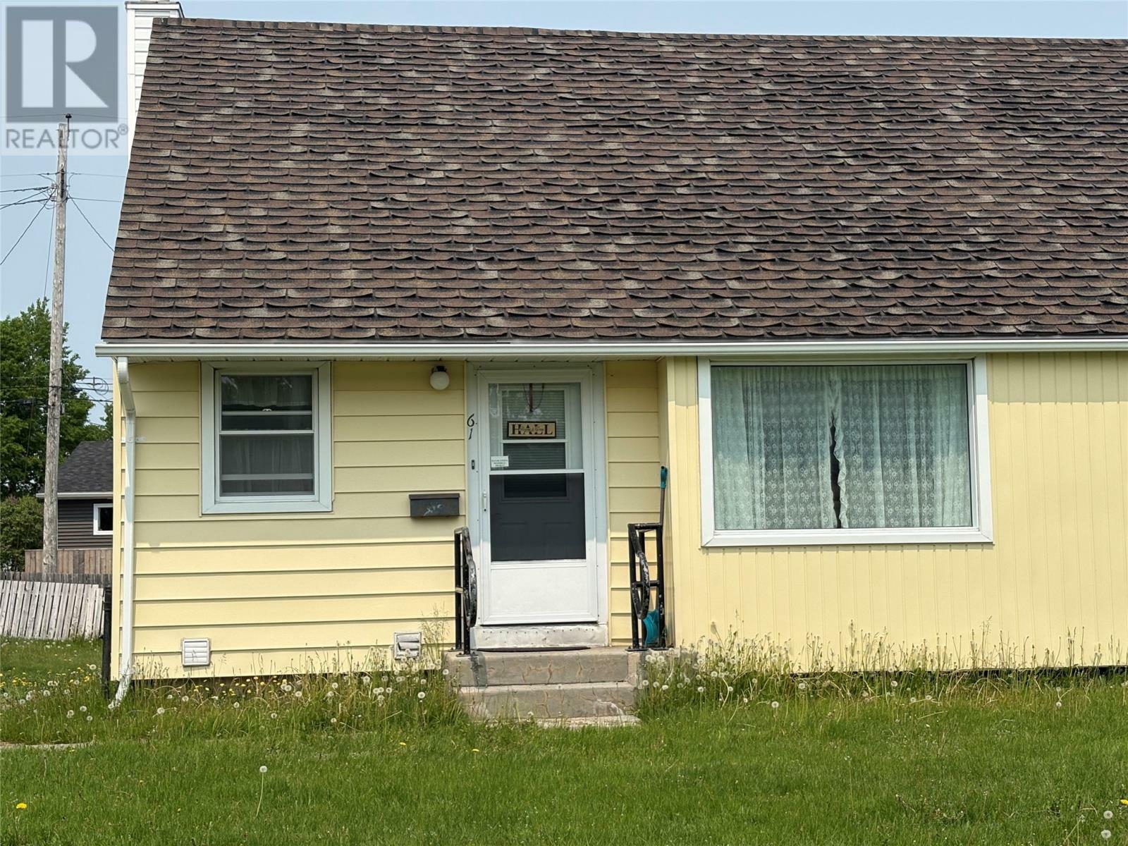 61 Edinburgh Avenue  Gander NL A1V 1C6 photo
