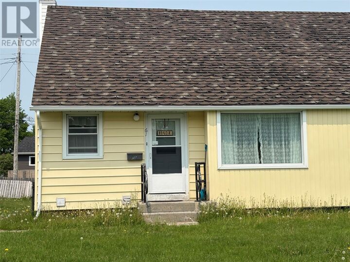 61 Edinburgh Avenue  Gander NL A1V 1C6 photo
