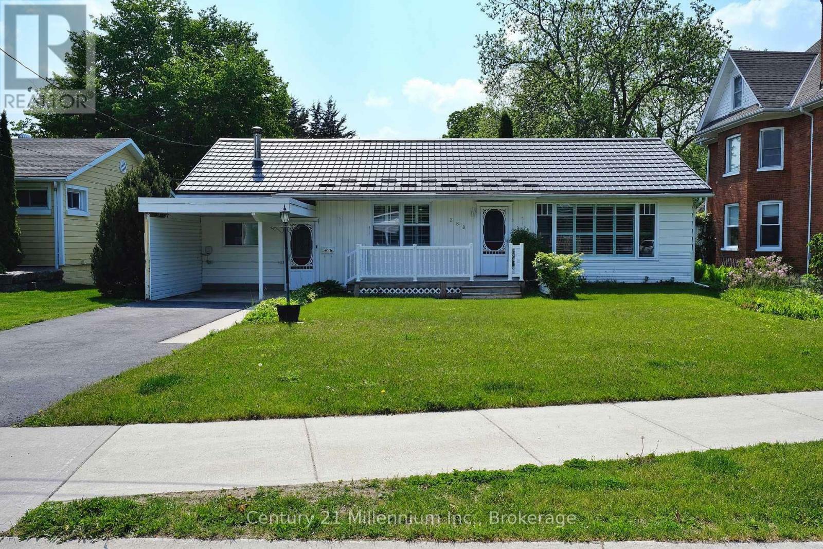 Property Photo: 288 Napier Street ON L9Y 3T3