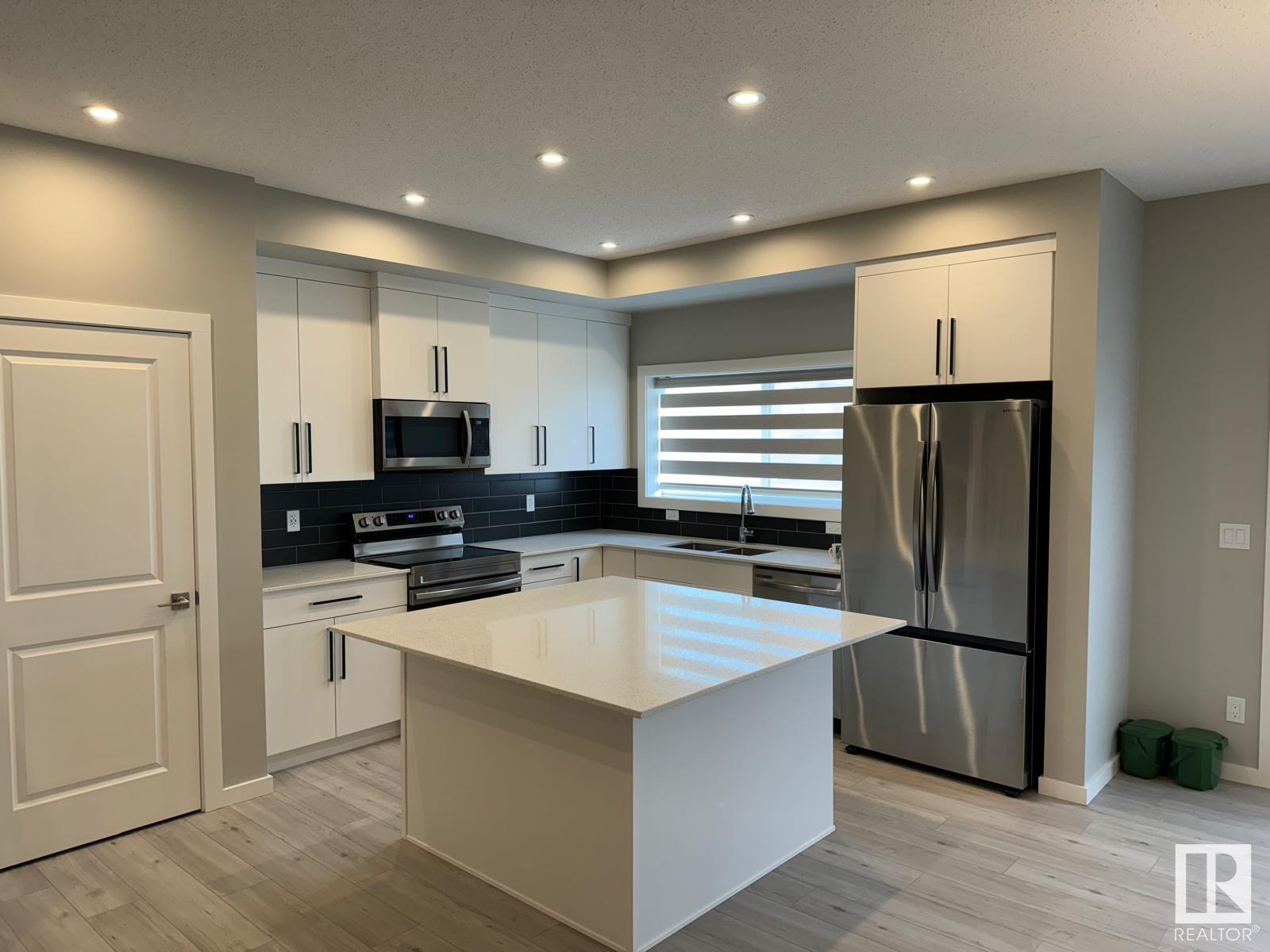 Property Photo: 611 31 Avenue NW AB T6T 2V6