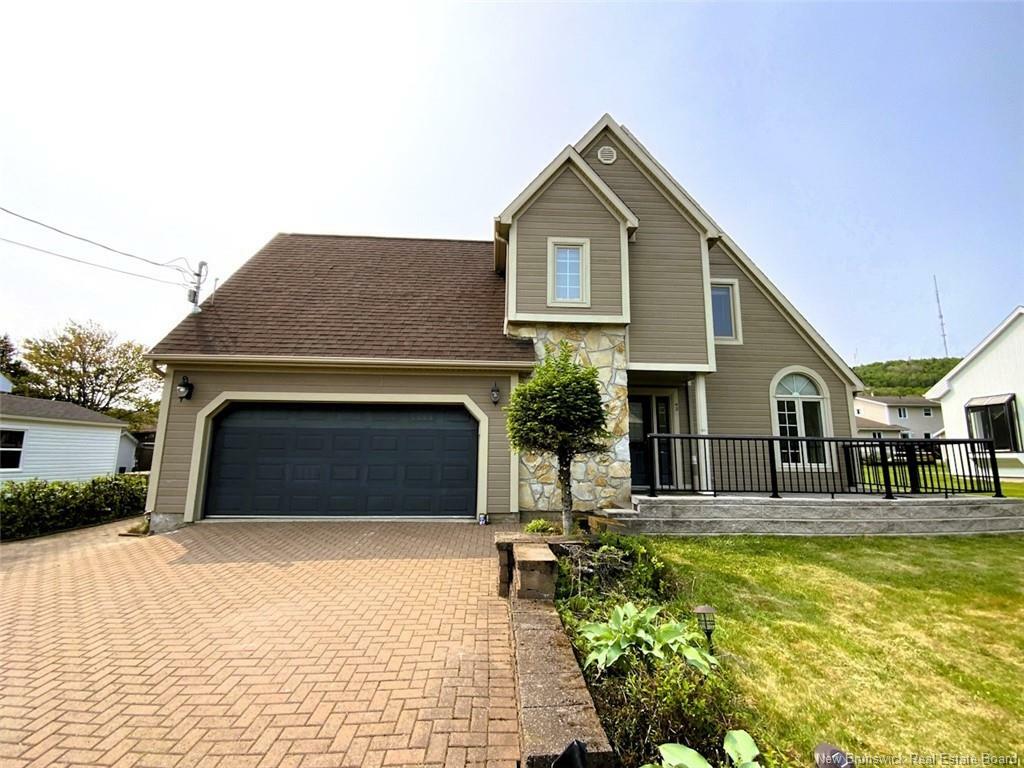 42 Thibaudeau Avenue  Edmundston NB E3V 4Z1 photo