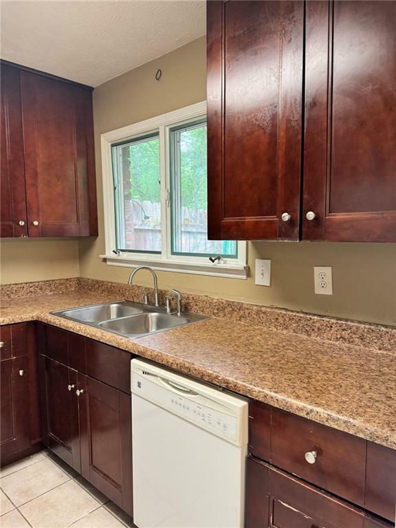 Property Photo: 1807 Ashborough Circle SE B GA 30067