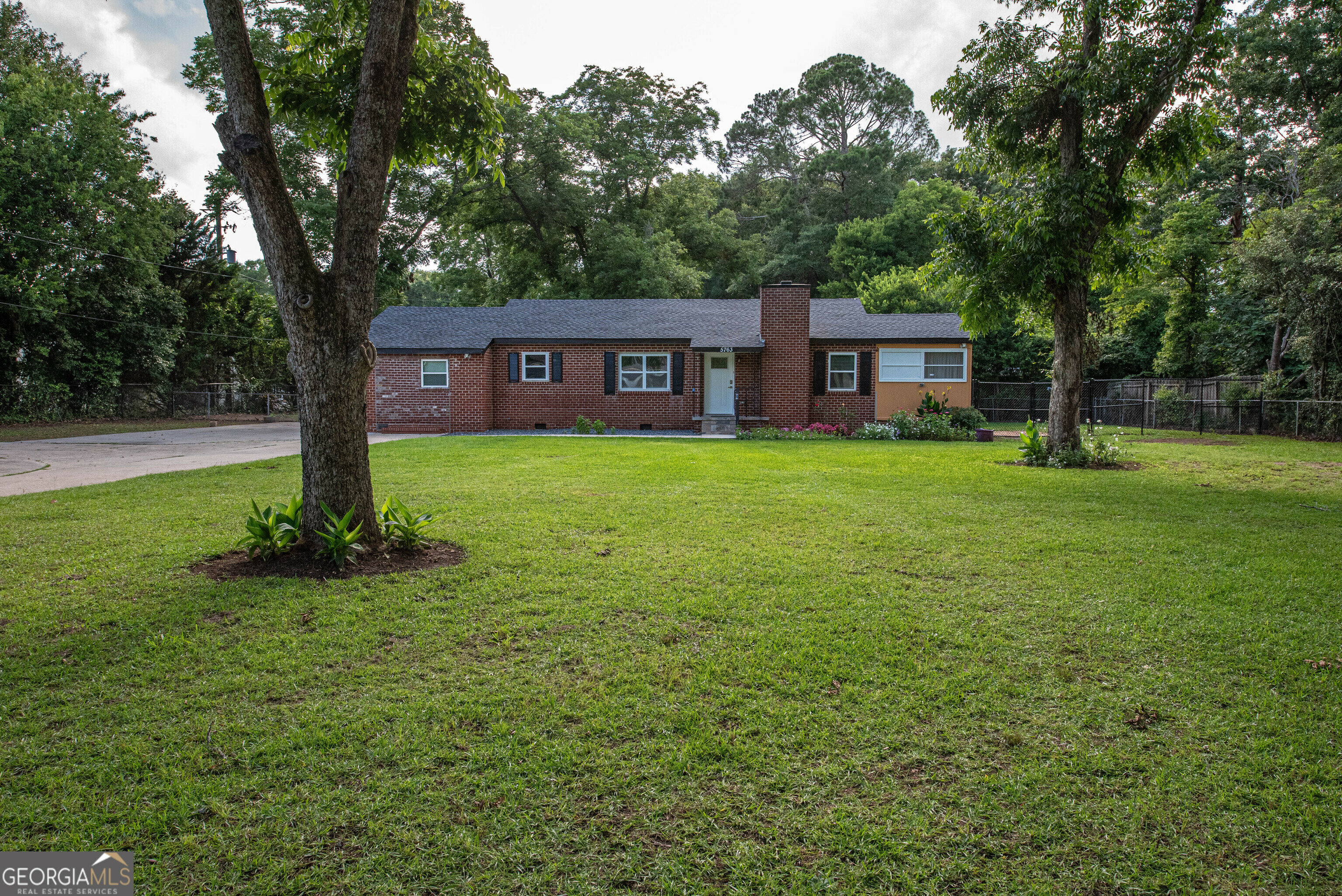 Property Photo: 5763 Houston Road GA 31216