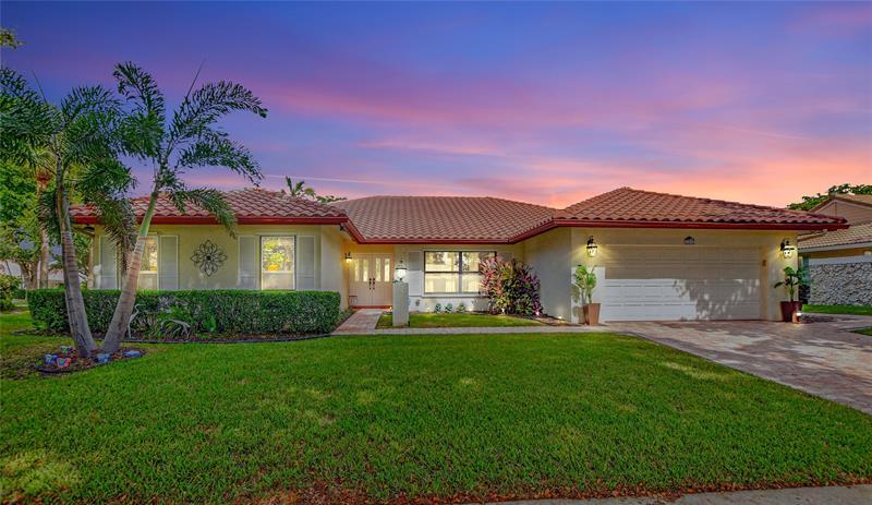 Property Photo:  243 Deer Creek Woodlake Circle  FL 33442 