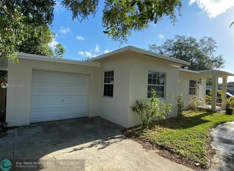 5635 Grant St  Hollywood FL 33021 photo