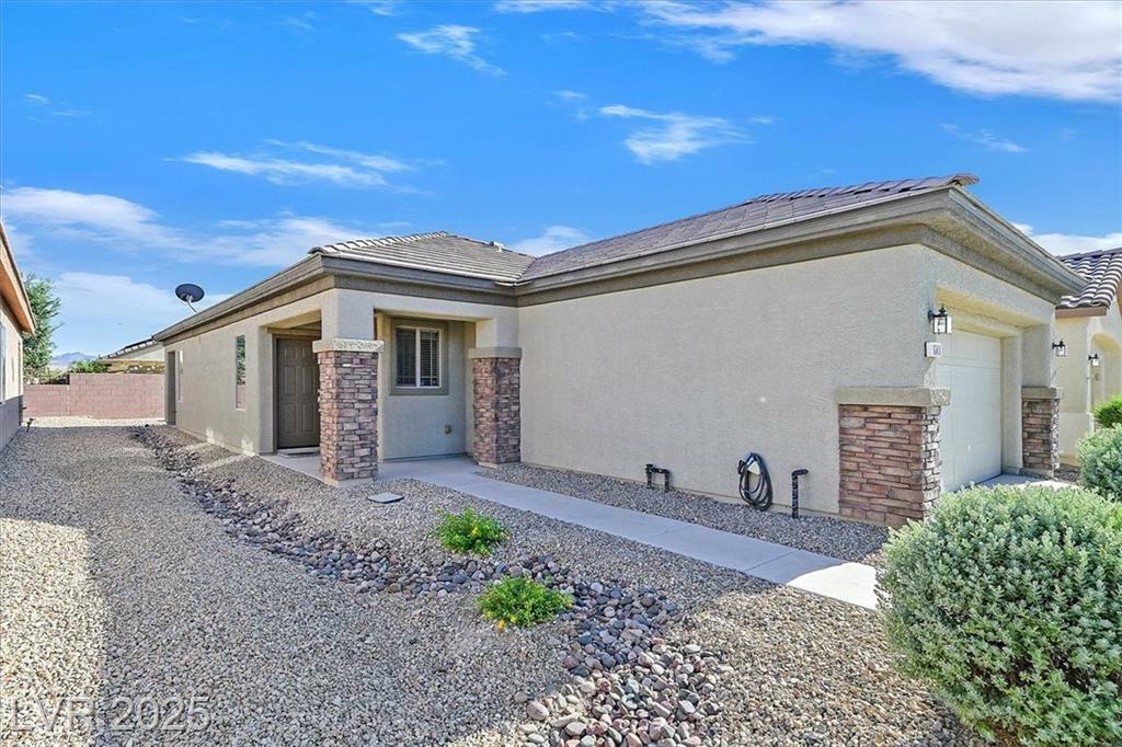 Property Photo: 6141 Tokara Avenue NV 89122