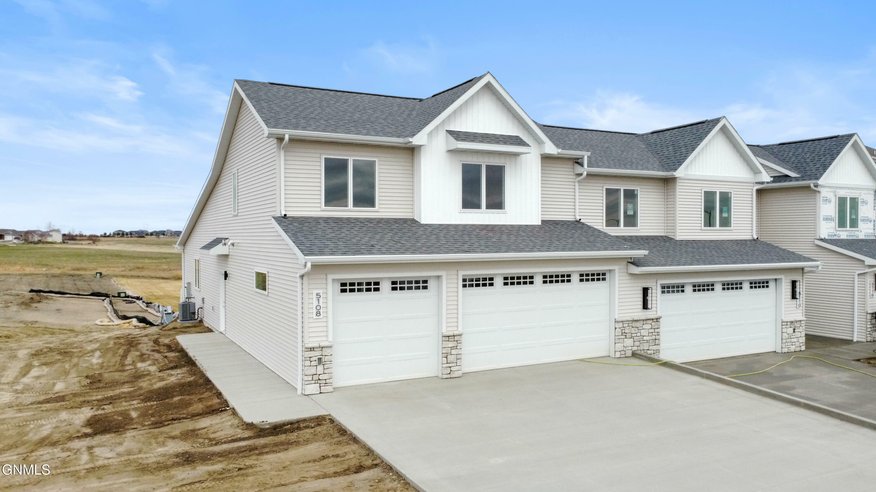 5108 Durango Drive  Bismarck ND 58503 photo