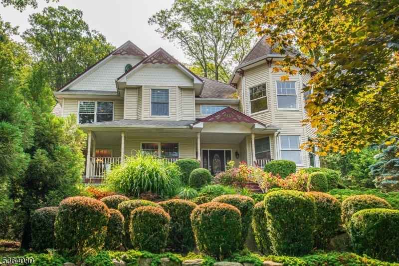 96 Coventry Way  Ringwood Boro NJ 07456 photo