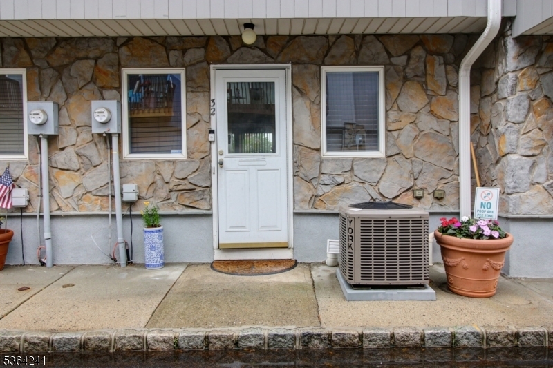 Property Photo: 6 Essex St F-32 NJ 07109