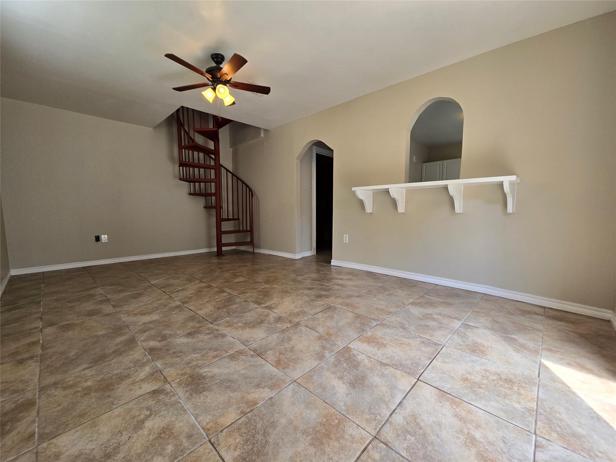Property Photo:  4733 Jefferson Street 2  TX 77023 