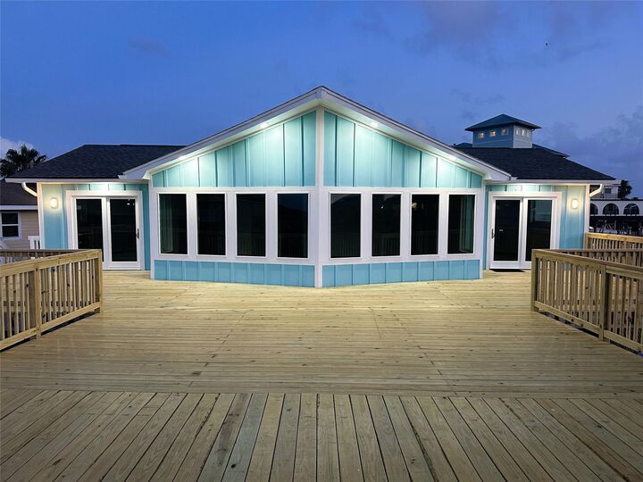 Property Photo:  1326 Hawaii Drive  TX 77554 