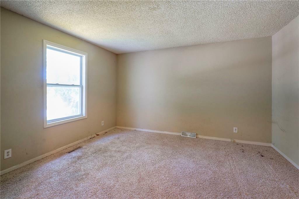 Property Photo: 1214 W Sheridan Street KS 66061