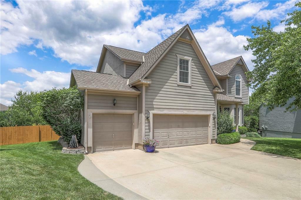 Property Photo:  16044 W 160th Terrace  KS 66062 