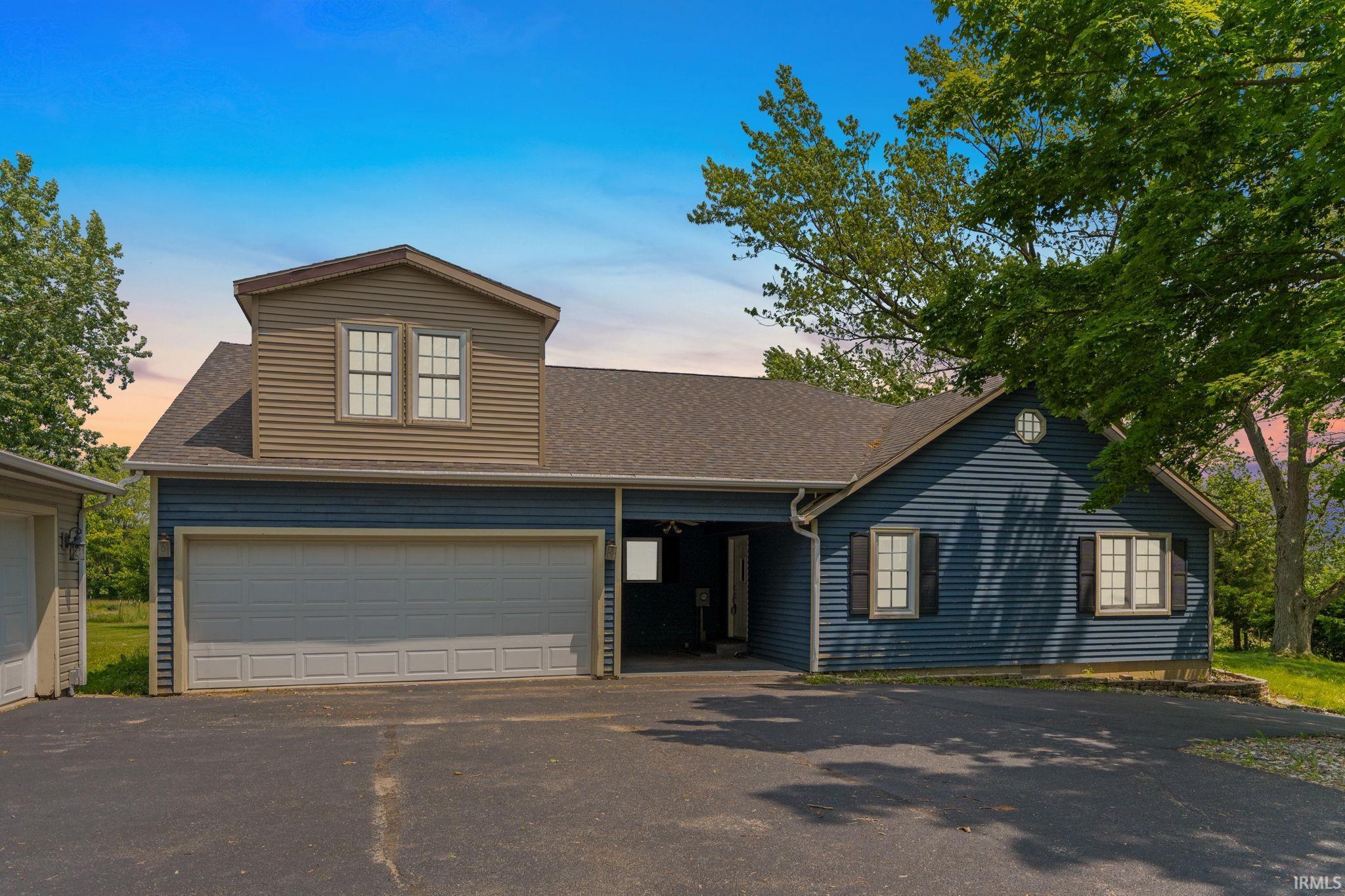Property Photo:  2890 W 400 N  IN 46725 