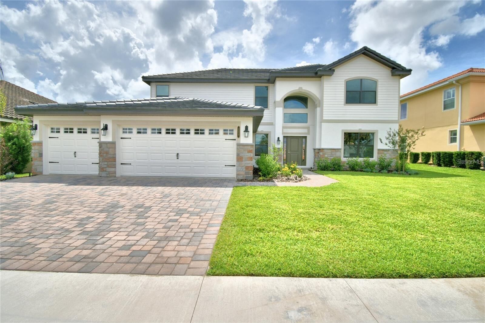 Property Photo:  4312 Juliana Lake Drive  FL 33823 