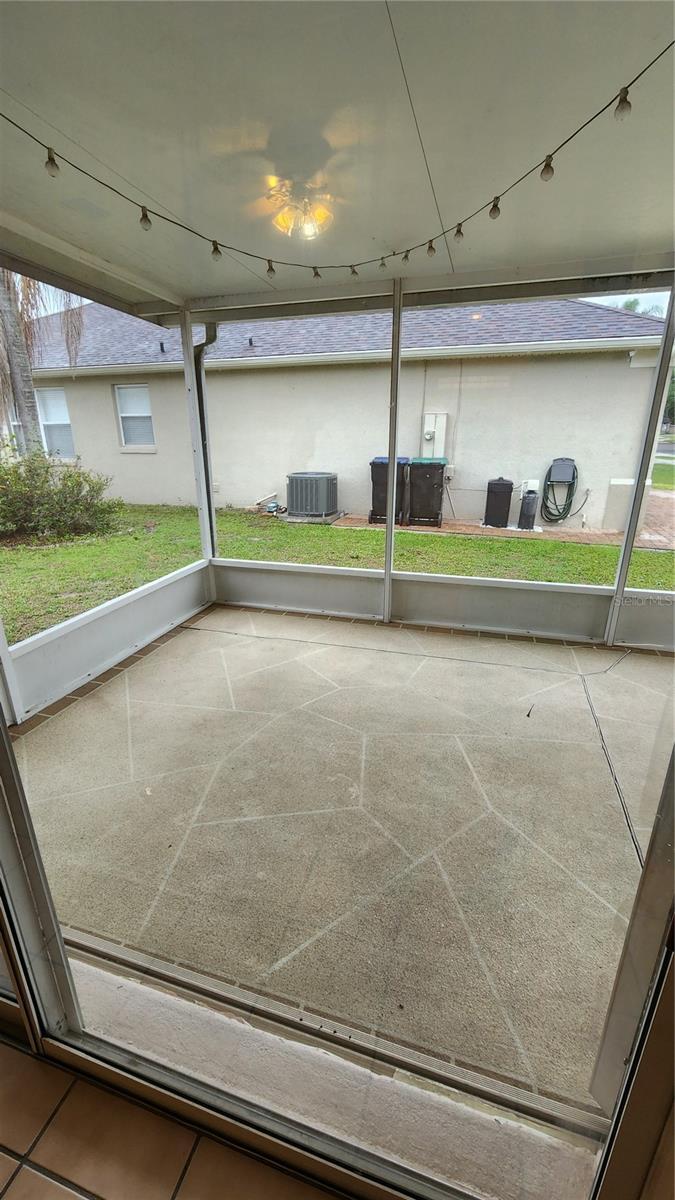 Property Photo: 14900 Indigo Lake Drive FL 32824