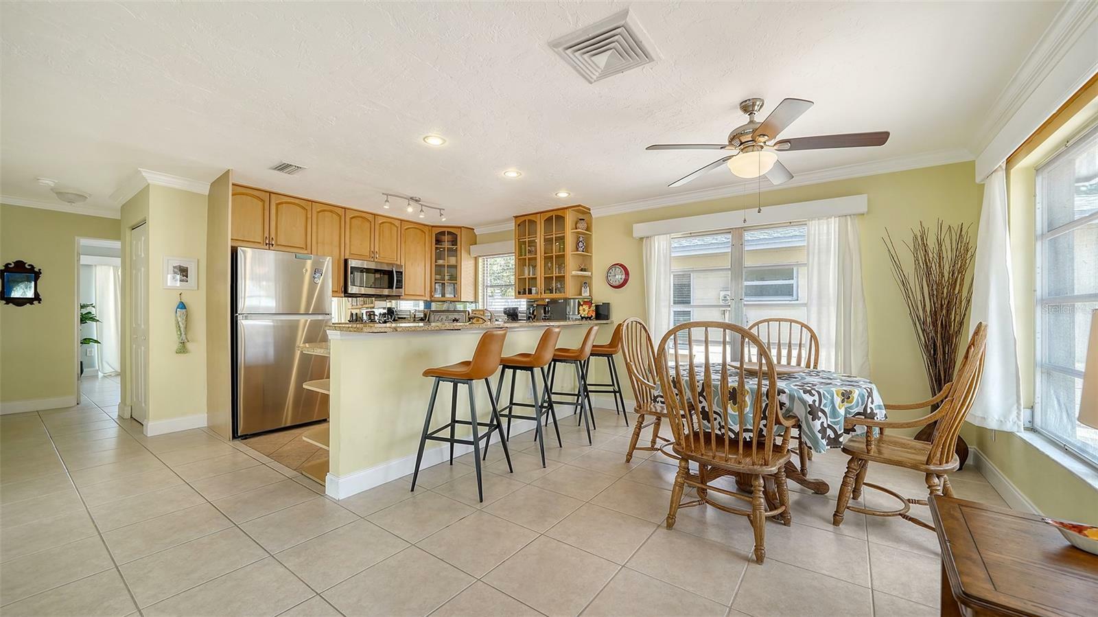 Property Photo: 1116 S Moonmist Court M12 FL 34242