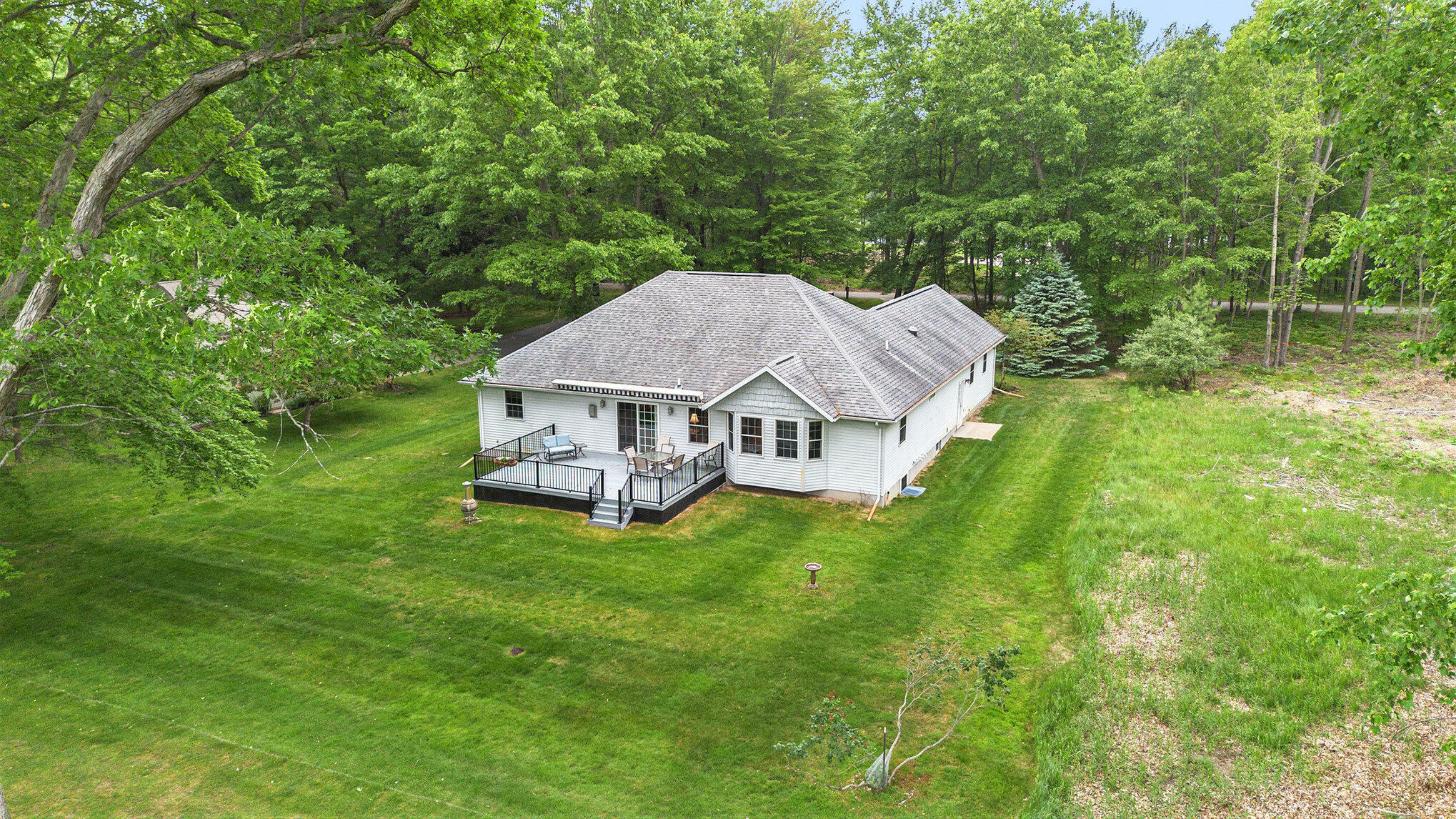 Property Photo: 9637 Sunset Drive MI 49346