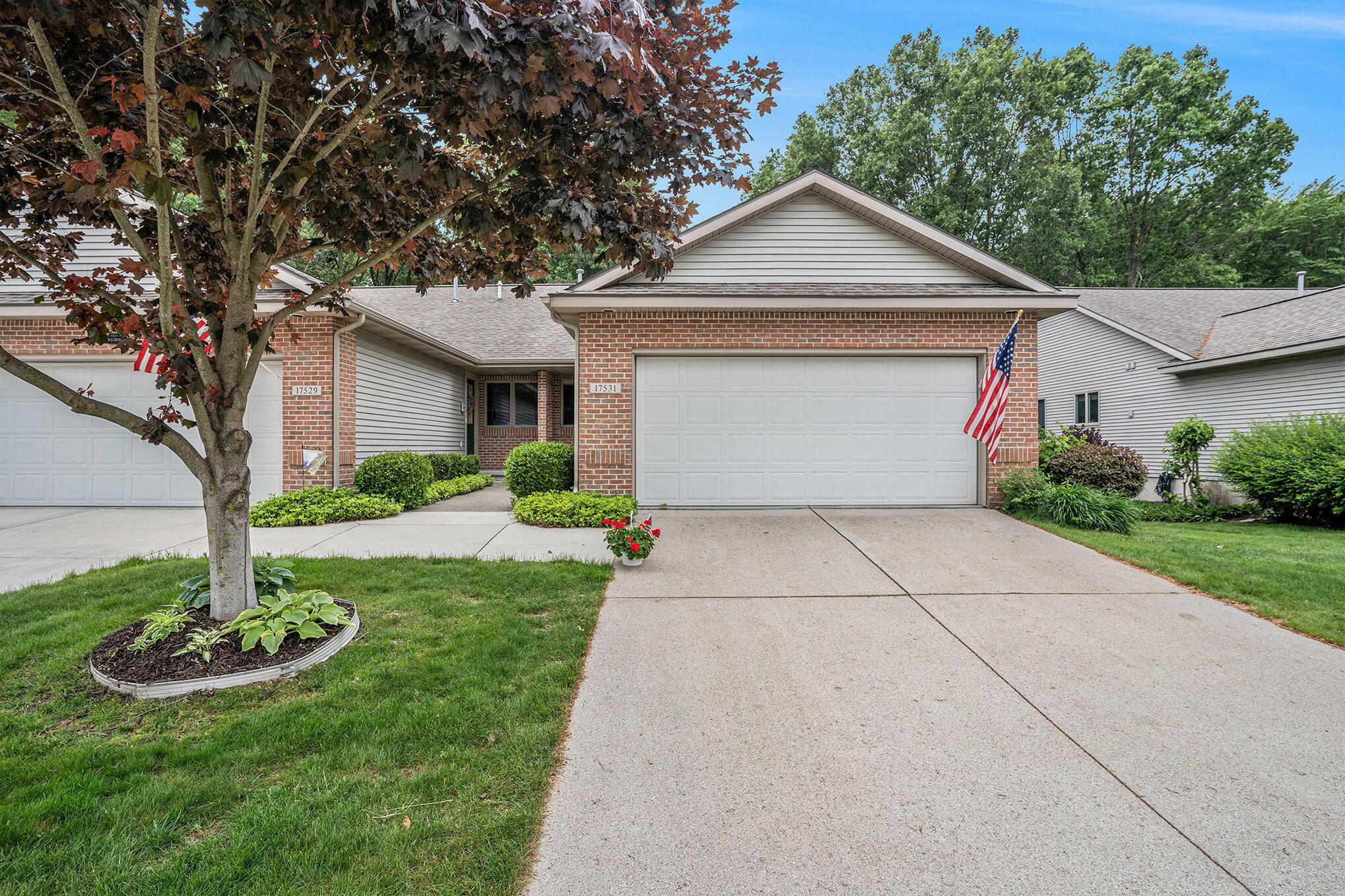 Property Photo: 17531 Park Place Circle MI 49456