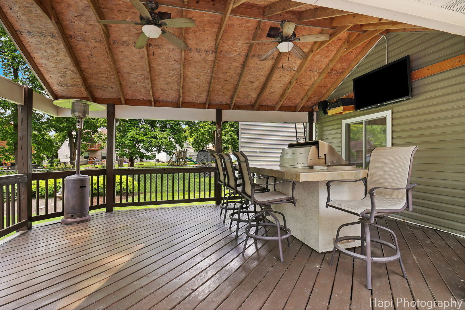 Property Photo: 8611 Sycamore Court IL 60020