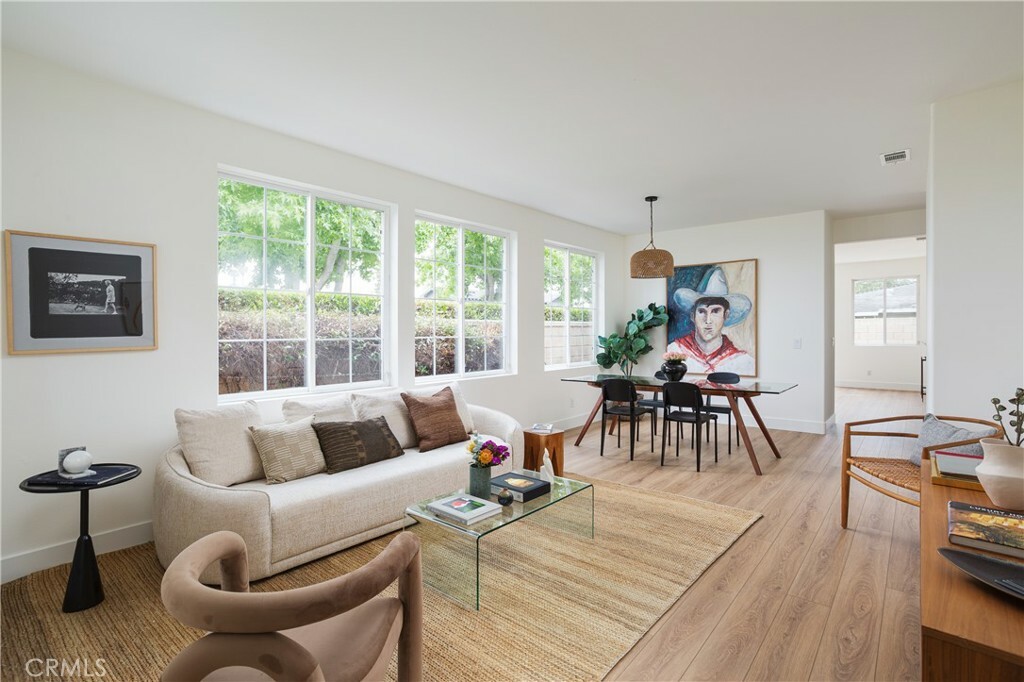 Property Photo: 377 E 21st Street CA 92627