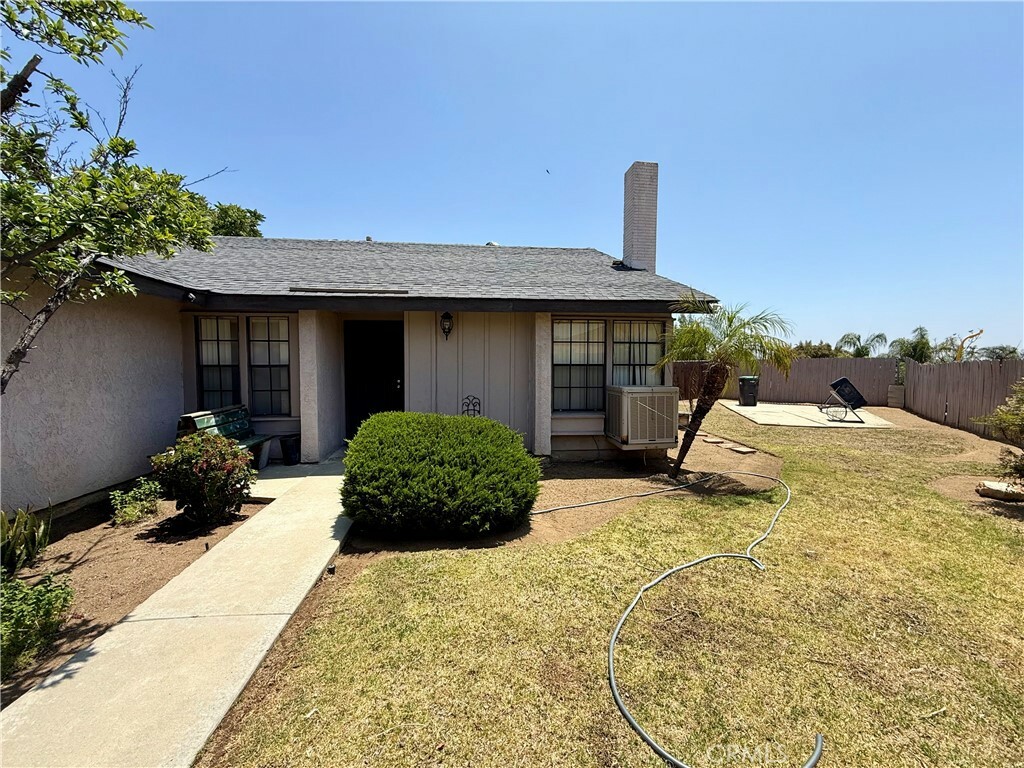 Property Photo:  24859 Rock Springs Trail  CA 92557 