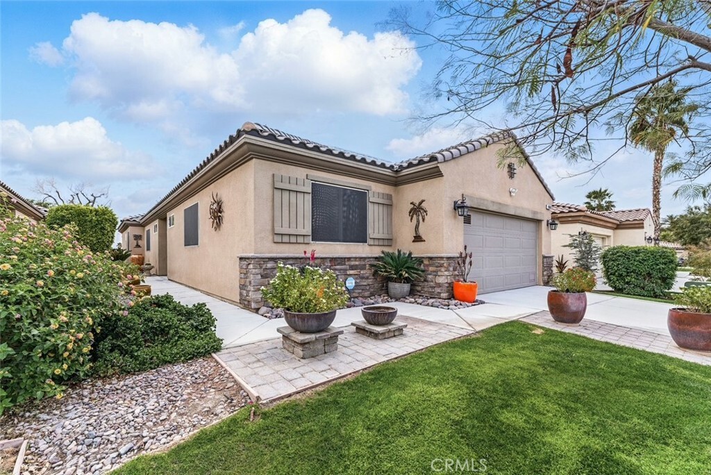 Property Photo: 49880 Bates Street CA 92201