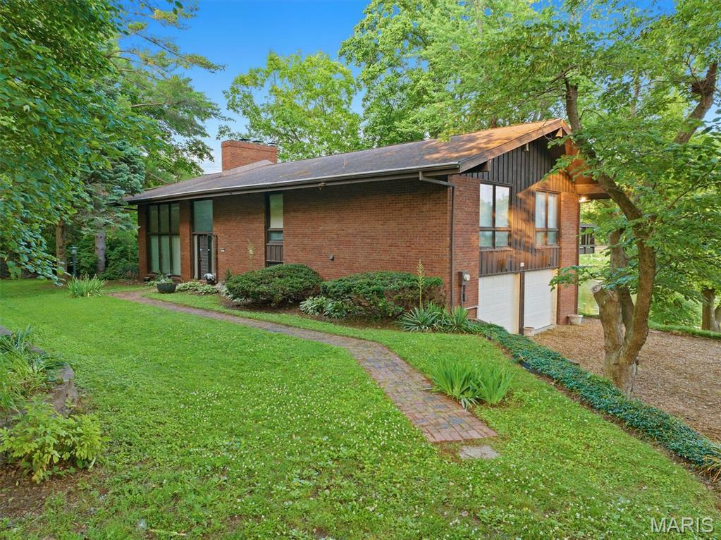 Property Photo: 47 Weslake Drive IL 62208