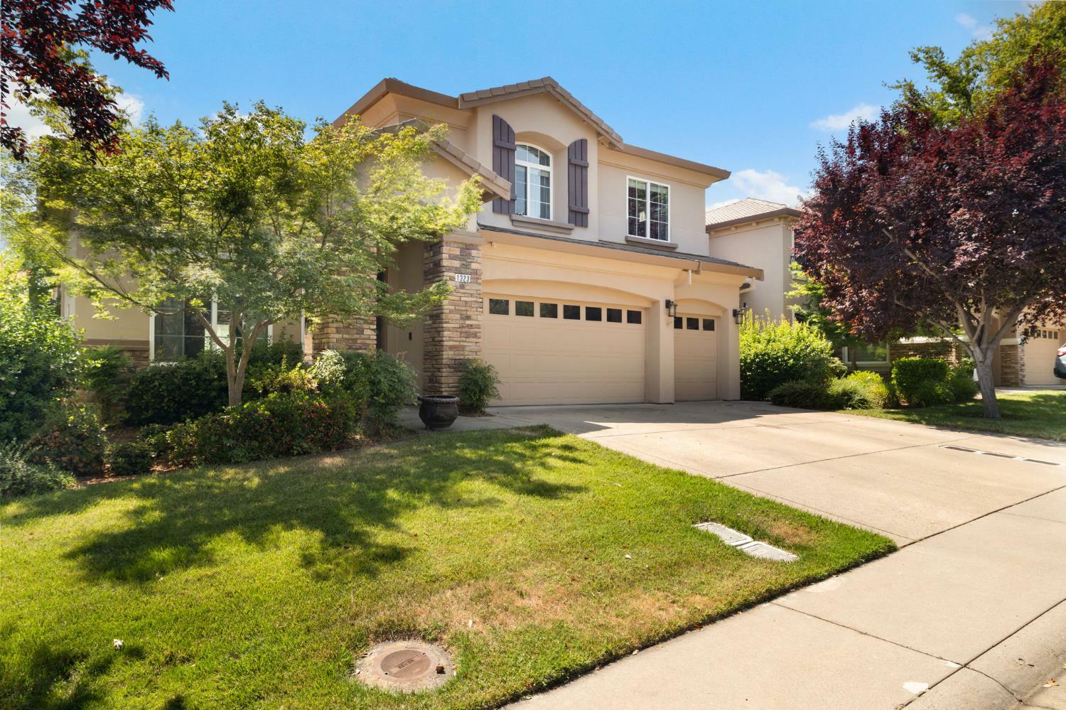 Property Photo:  1323 Villagio  CA 95762 