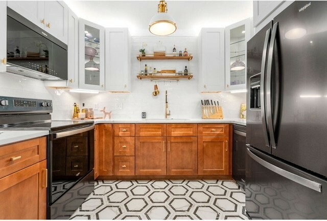 Property Photo: 2083 Stokes Ln TN 37215