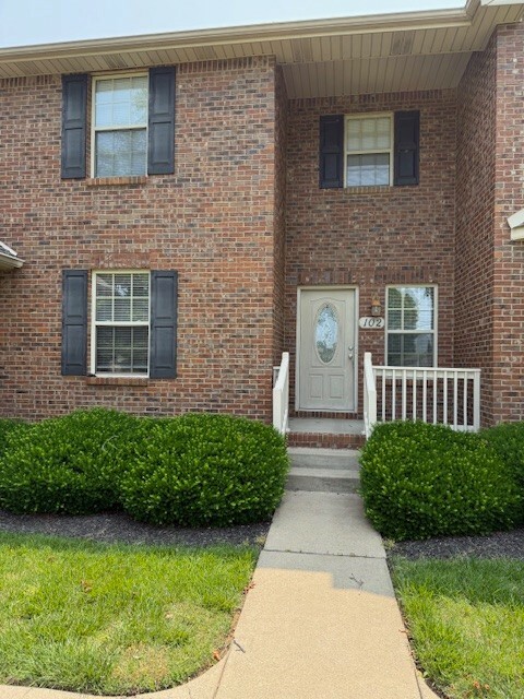 Property Photo:  135 Excell Rd 102  TN 37043 