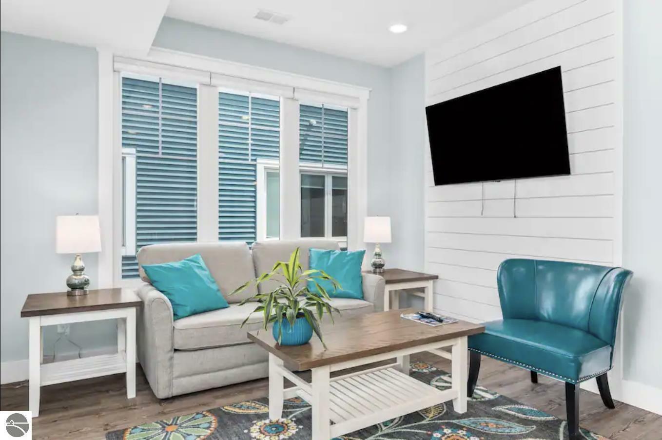 Property Photo:  914-16 E Front Street Unit 16  MI 49686 