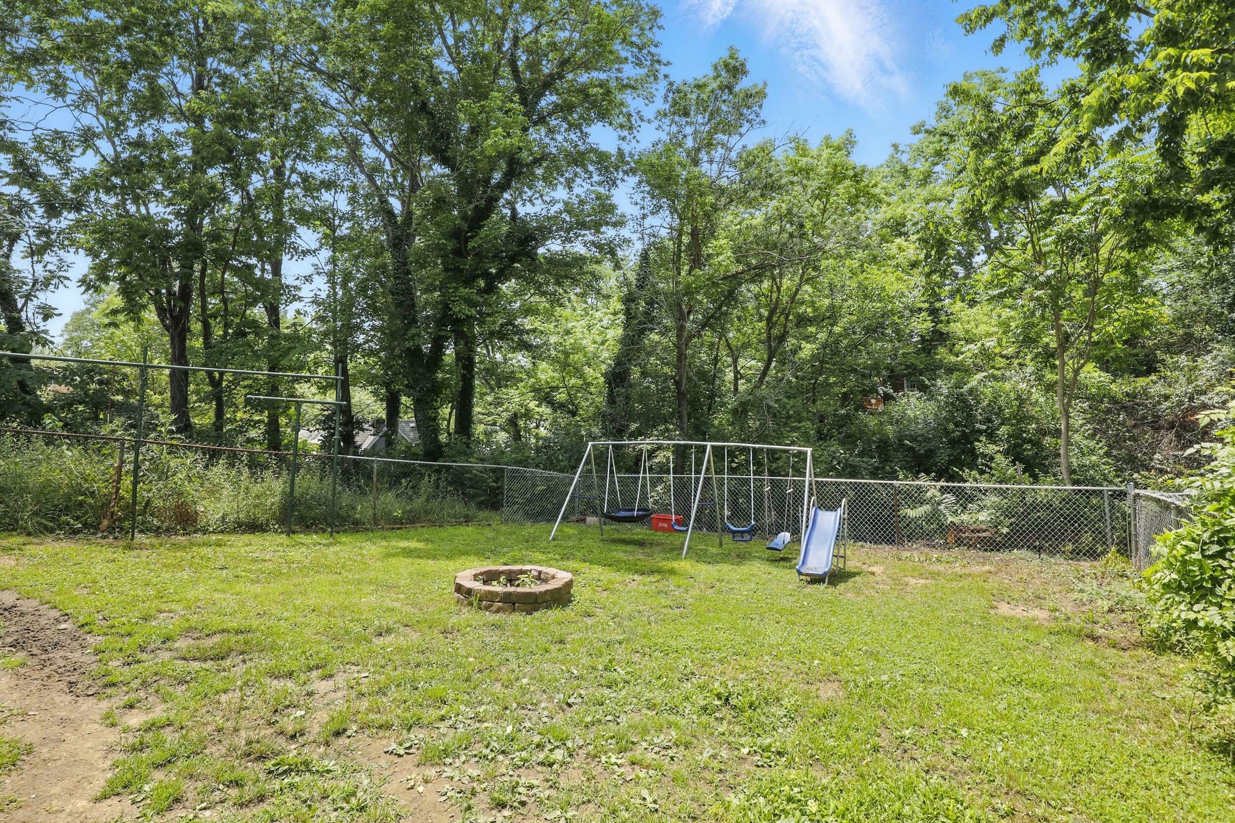 Property Photo: 8 Allison Court KY 41075