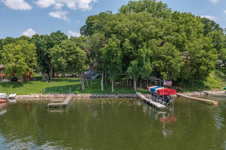 Property Photo: 1749 Avocet Lane MN 55364