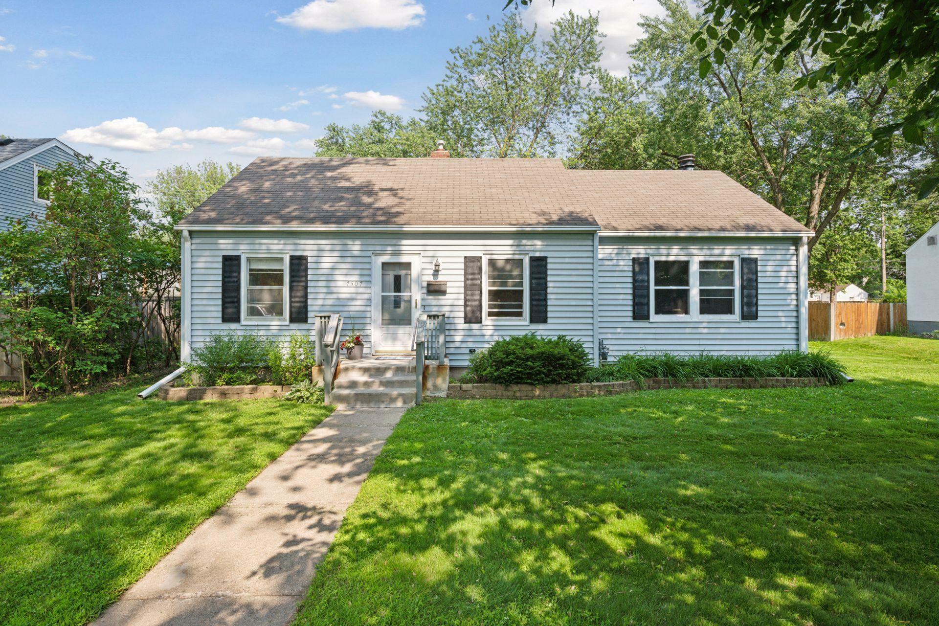 Property Photo: 7507 Blaisdell Avenue MN 55423