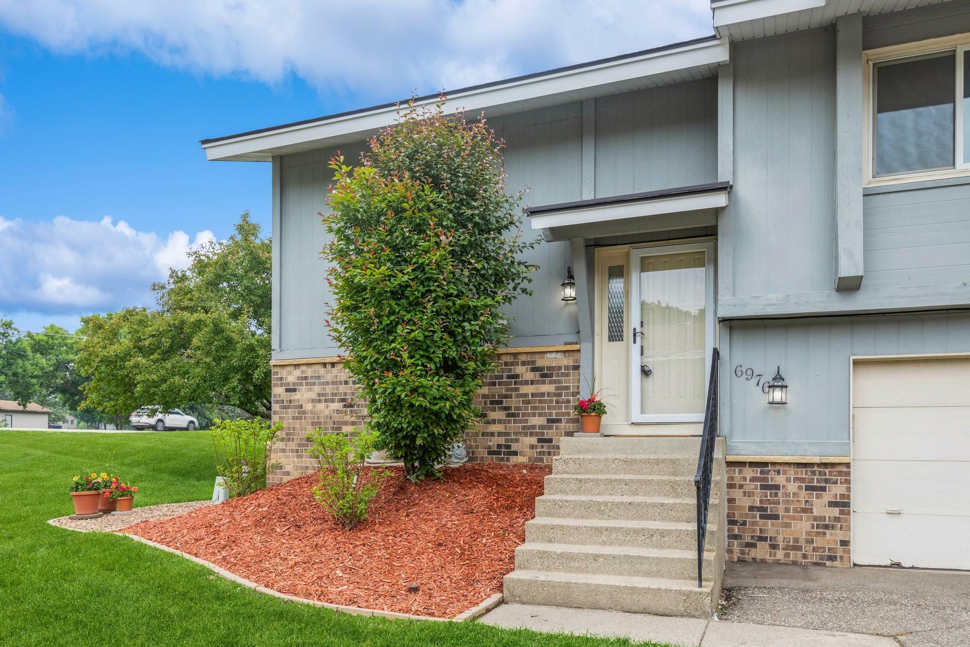 Property Photo: 6976 Pima Lane MN 55317
