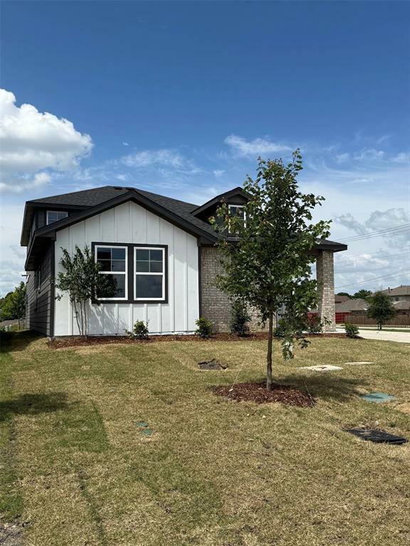 Property Photo: 7321 Parsons Mews TX 75088
