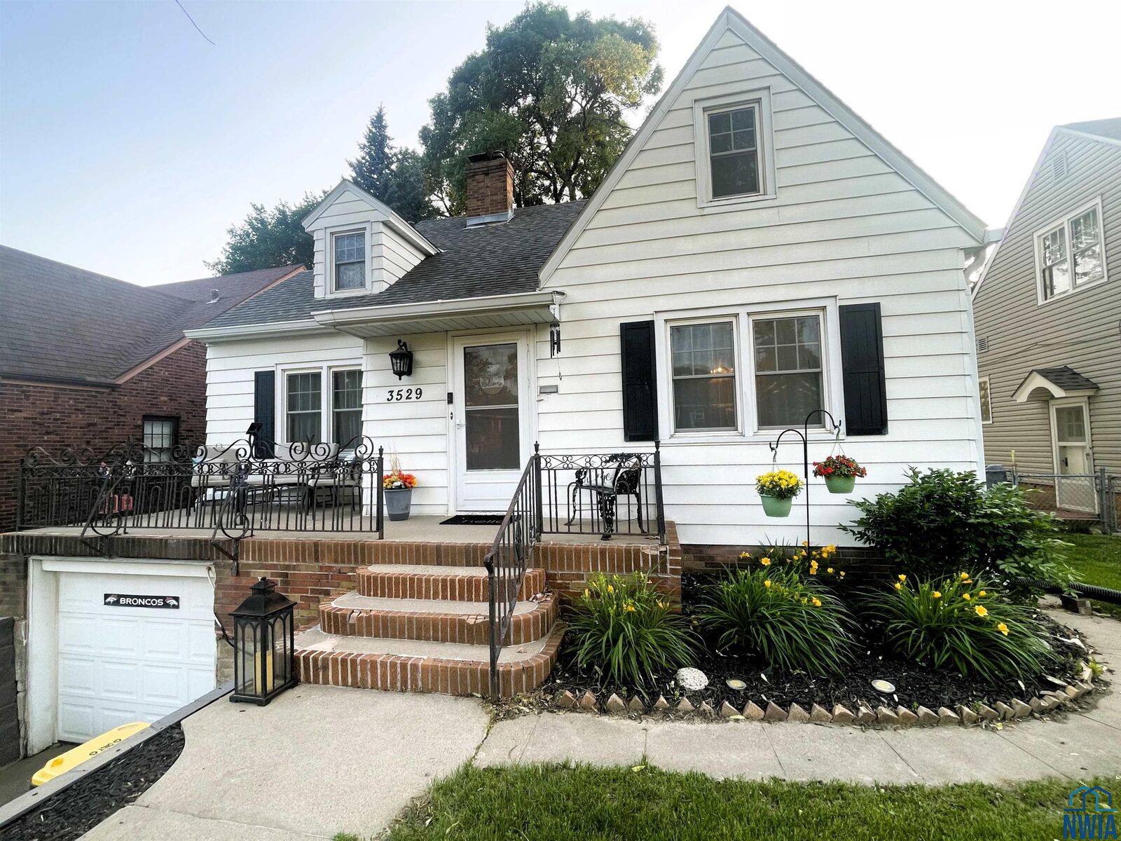 Property Photo: 3529 Nebraska St IA 51104