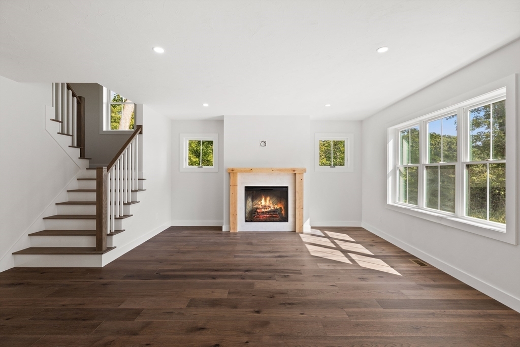 2 Fontana Wy.  Bridgewater MA 02324 photo