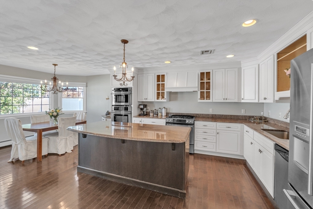 Property Photo:  14 Pleasant View Ave  MA 01902 